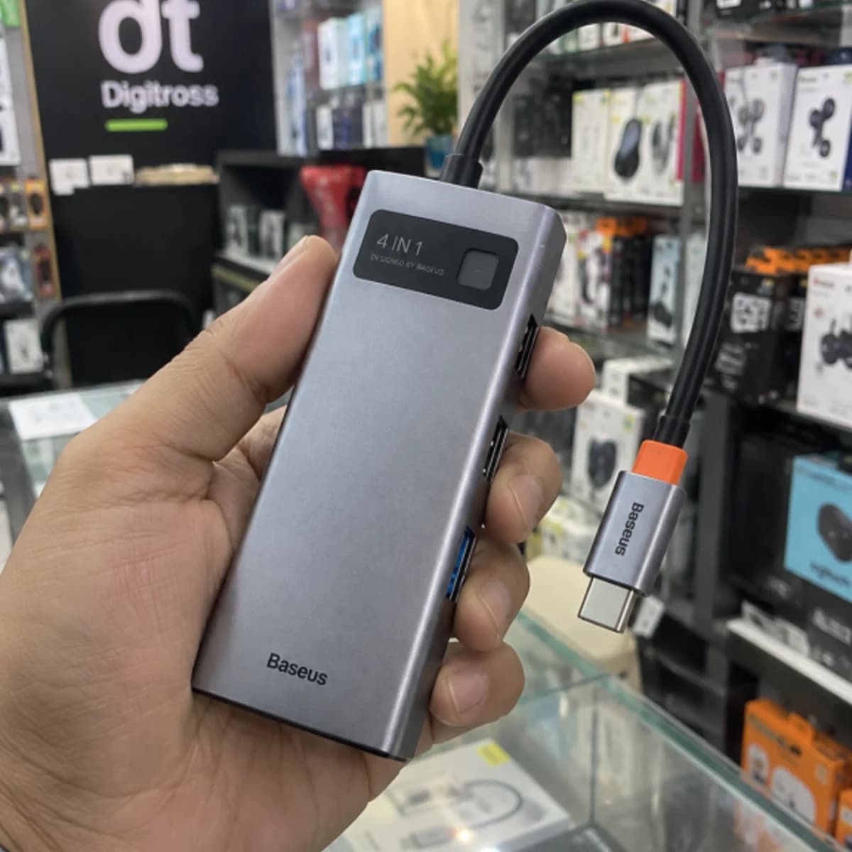 BASEUS METAL GLEAM SERIES 4 IN 1 MULTIFUNCTIONAL TYPE-C HUB DOCKING STATION GREY — view 4
