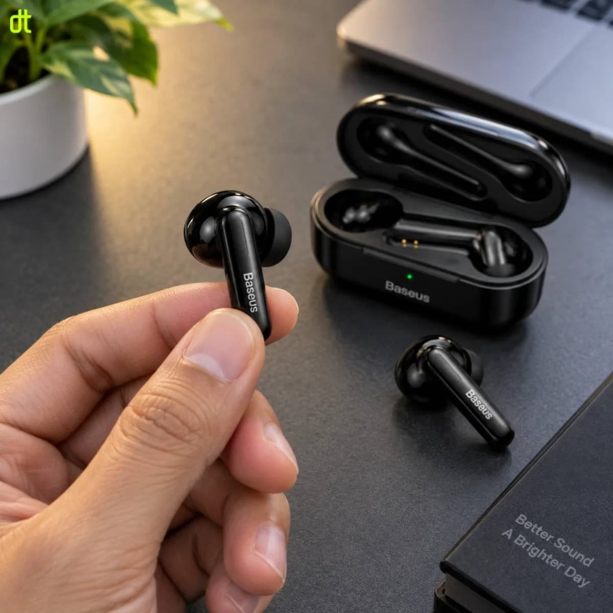 NGW07-01 Headset — view 2
